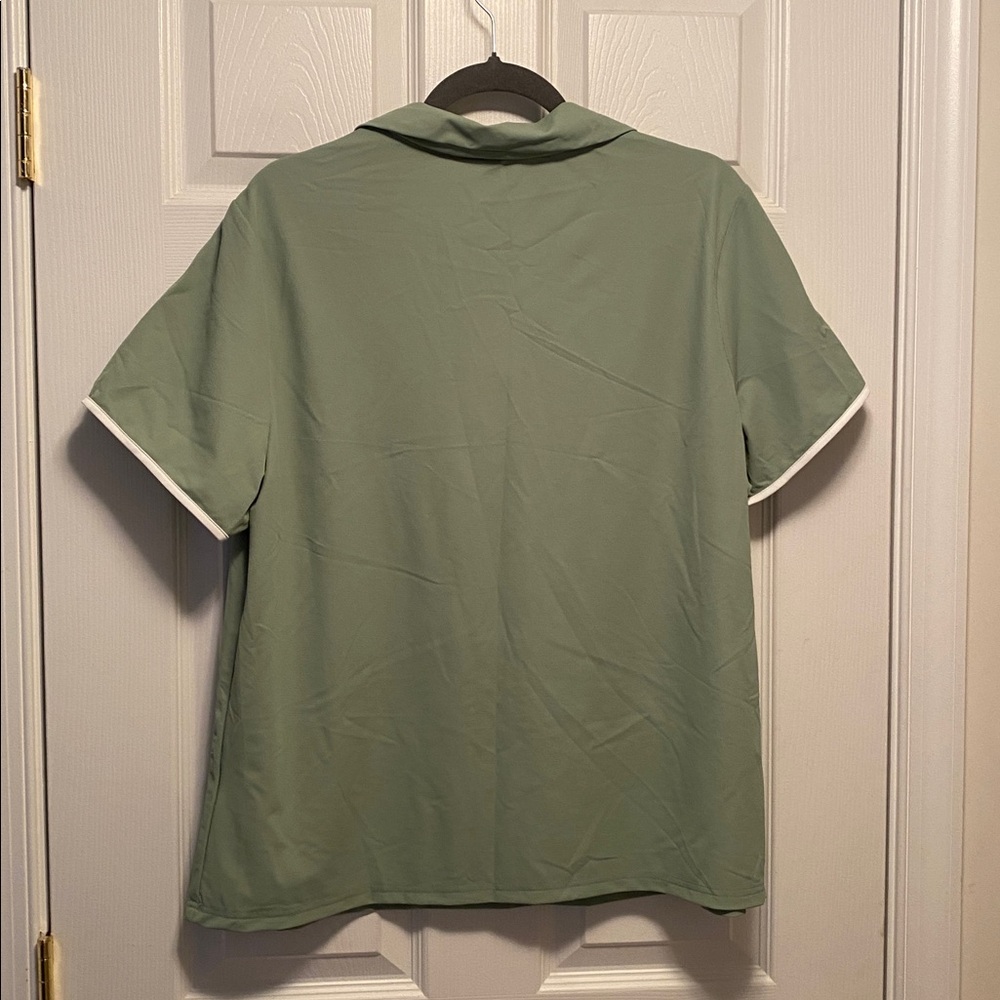 Dokotoo Women’s Green Polo Shirt…size 2XL - Picture 2 of 6